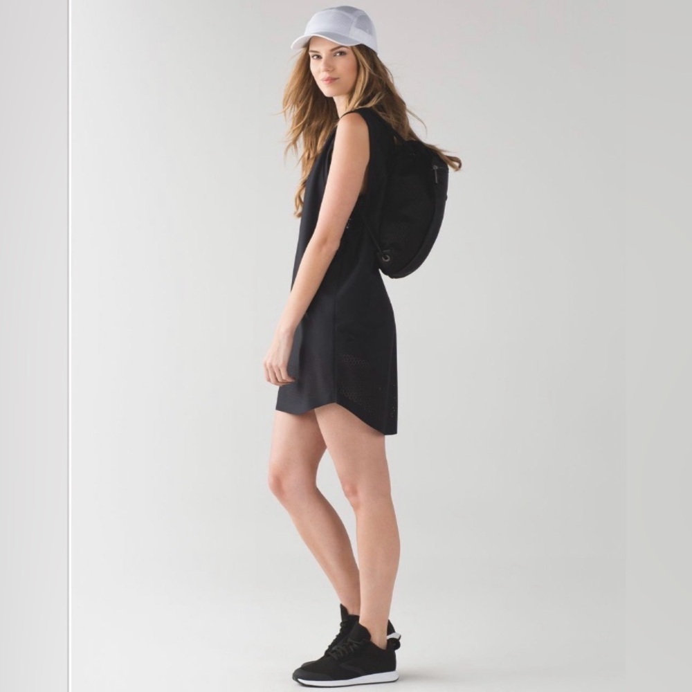 Lululemon After Waves Dress
Black
Size 8​